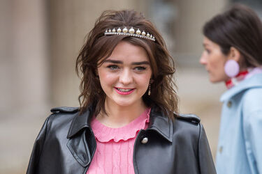 Maisie Williams rainbow hair colours through the years