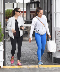 Jennifer Garner and a girlfriend make a caffeine pit stop at Brentwood Country Mart.