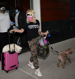 Kristin Chenoweth on her way to the Airport