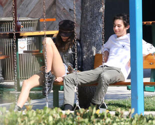 Kaia Gerber on her first date with new boyfriend Kaia Gerber on her first date with new boyfriend