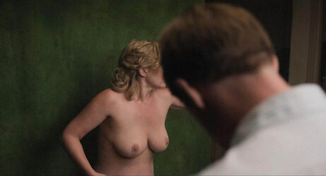 Kate Winslet nude in her latest film Lee 
