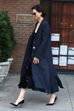 Katherine Waterson Goes on a Coffee run in Manhattan Katherine Waterson Goes on a Coffee run in Manhattan