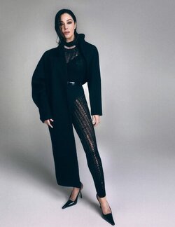 Non Exclusive Monica Bellucci Assumes Icon Status in Harper s Bazaar Spain September Non Exclusive Monica Bellucci Assumes Icon Status in Harper s Bazaar Spain September