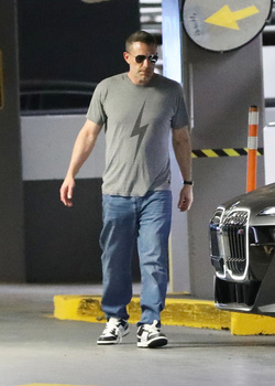 Ben Affleck looks relaxed on the day JLo filed for divorce