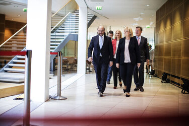 Martin Schulz reacts to state elections results