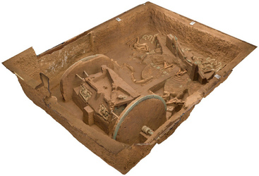 China Shows 1000 BC Bronze Chariot Buried with Horses