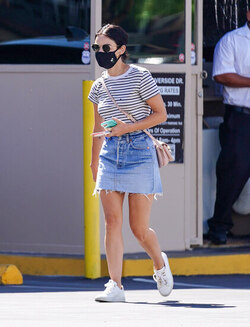 Lucy Hale Hops out of her car Looking Cute Lucy Hale Hops out of her car Looking Cute