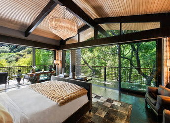 Actor Jeremy Renner is looking to sell his home in Laurel Canyon California for 13 million.