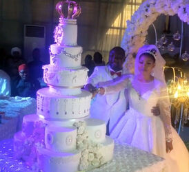 VID Billionaire Shoots Cash At Guests With Golden Gun