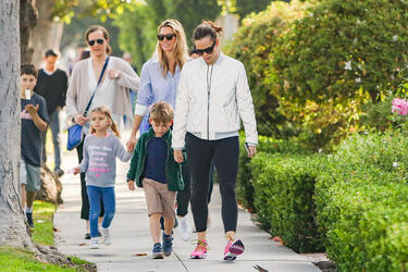 Jennifer Garner takes Samuel out for breakfast
