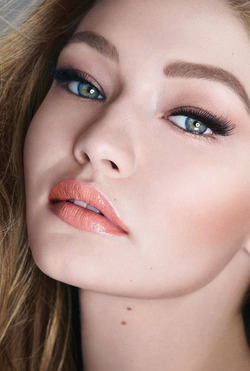 GIGI HADID IN NEW MAYBELLINE CAMPAIGN PICS