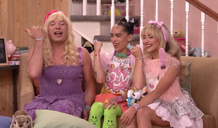  Ew with Zo&euml; Kravitz and Sabrina Carpenter on The Tonight Show Starring Jimmy Fallon 