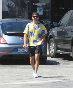 Kourtney Kardashian And Scott Disick Reunite Over Coffee In Malibu