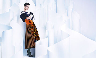 KENDALL JENNER STARS IN FENDI FALL WINTER CAMPAIGN KENDALL JENNER STARS IN FENDI FALL WINTER CAMPAIGN