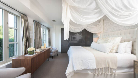 Kendall Jenner has listed her L.A. high rise apartment for 1.6 million. Located in the Wilshire corridor.