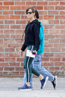 Jennifer Garner Enjoys Quality Time With 16 Year Old Fin Ahead Of Super Bowl Sunday