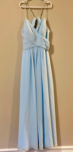 Serial Bridesmaid Dubbed Real Life 27 Dresses After Being A Bridesmaid 14 Times