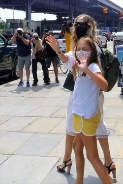 Sarah Jessica Parker and Daughter Tabitha Leaving SJP Flagship Store