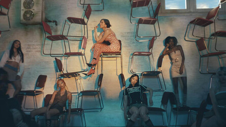 LISA from Blackpink new music video NEW WOMAN feat. Rosal&iacute;a