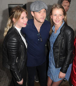 Niall Horan meets and greets young female fans