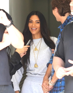 Kim Kardashian Back At Work With Kourtney After Bahamas Vacation Kim Kardashian Back At Work With Kourtney After Bahamas Vacation