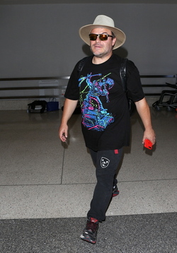 Movie Star Jack Black Loving The Rock Gods