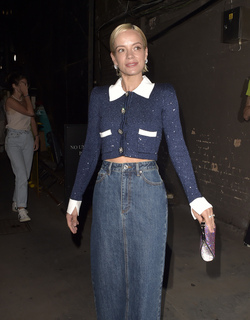 Lily Allen zt Duke of York Theatre