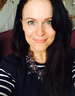 SAVVY MUM QUOTED &pound;22K FOR A NEW KITCHEN TRANSFORMS IT HERSELF DURING LOCKDOWN FOR JUST R5000