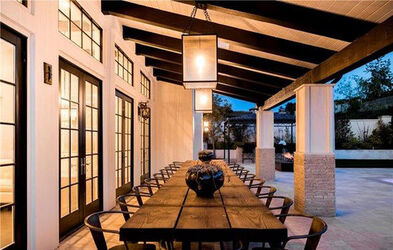 KYLIE JENNER PUTS HER FIRST HOME ON THE MARKET KYLIE JENNER PUTS HER FIRST HOME ON THE MARKET