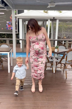 WOMAN CHOSES TO BECOME A SINGLE MUM VIA SPERM DONOR FOR A SECOND TIME WOMAN CHOSES TO BECOME A SINGLE MUM VIA SPERM DONOR FOR A SECOND TIME