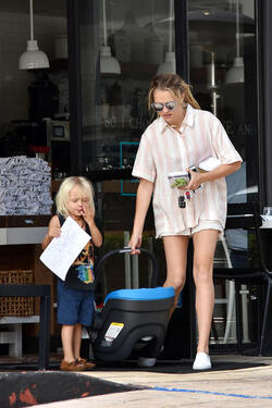 Teresa Palmer has Breakfast with Sons Teresa Palmer has Breakfast with Sons
