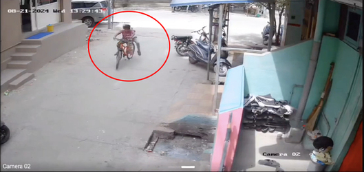 VIDEO Horrifying moment two students get electrocuted and one dies on way to school