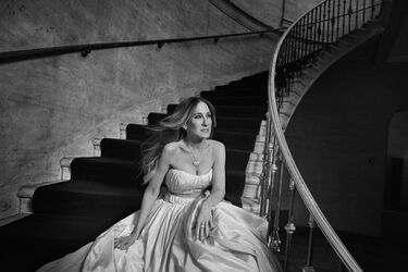 Sarah Jessica Parker is the face of Kat Florence jewelry line new campaign