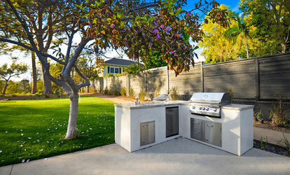 Jeff Lynne of the Electric Light Orchestra has just bought this house in Brentwood Los Angeles for 10 million Jeff Lynne of the Electric Light Orchestra has just bought this house in Brentwood Los Angeles for 10 million
