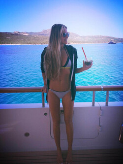 The over 50 bikini braggers