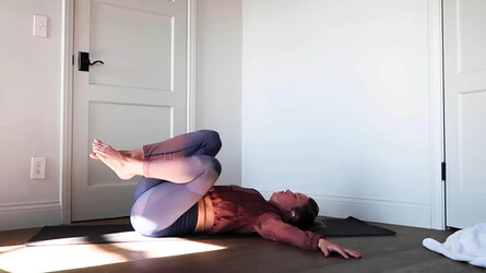 Brie Larson posts her latest yoga YouTube video Brie Larson posts her latest yoga YouTube video