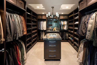 Actor Jeremy Renner is looking to sell his home in Laurel Canyon California for 13 million.