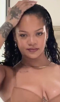 Rihanna writes on the newest member of the fentyhair Rihanna writes on the newest member of the fentyhair