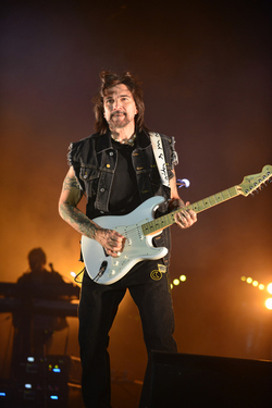 Juanes in concert