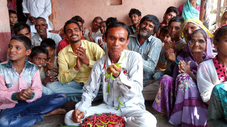 INCREDIBLE APPETITE INDIAN MAN EATS 2.9KG OF CHILLIES EVERY DAY INCREDIBLE APPETITE INDIAN MAN EATS 2.9KG OF CHILLIES EVERY DAY
