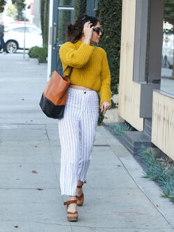 Vanessa Hudgens LA Sighting Vanessa Hudgens LA Sighting