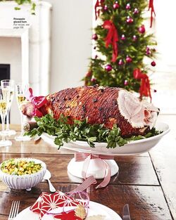 Elegant Christmas Entertaining Premium