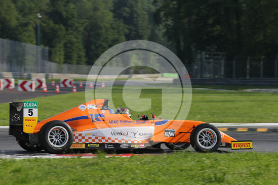 Girardo Co Archive Photo Italian F4 Championship Powered By Abarth 29 31 05 15