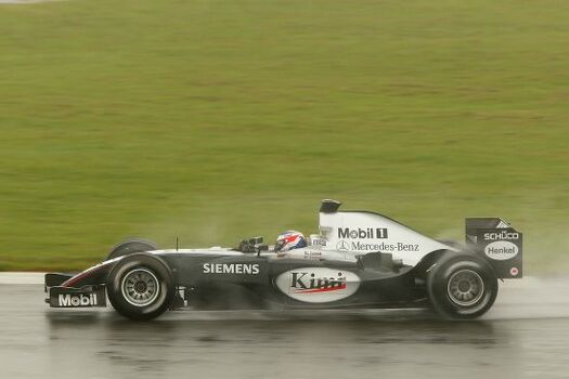 Test nuova Mclaren MP4 19B a Silverstone