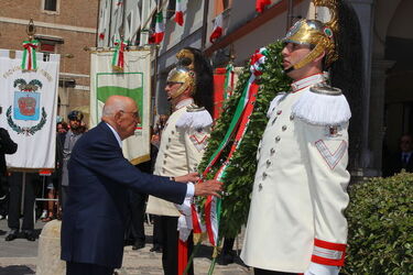 Omaggio ai caduti riminesi