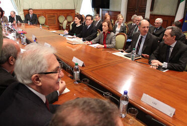 INCONTRO GOVERNO PARTI SOCIALI