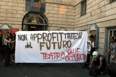 MANIFESTAZIONE PER TEATRO VALLE