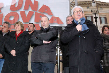 CONFERENZA STAMPA SINDACATI PER RIAPRIRE CONFRONTO CON IL GOVERNO