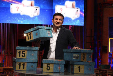 SPETTACOLO AFFARI TUOI