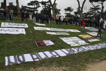ASSEMBLEA TASSISTI CONTRO LIBERALIZZAZIONI ASSEMBLEA TASSISTI CONTRO LIBERALIZZAZIONI